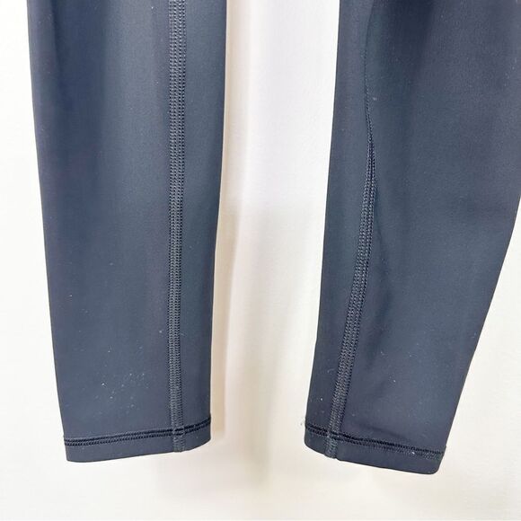 ALO YOGA 7/8 High Waisted Ripped Warrior Legging Black Small - Picture 9 of 13